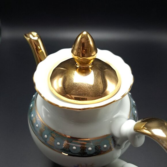 Vintage Bavaria Porcelain Teapot Gold Trim Floral Design - Picture 9 of 16